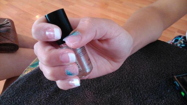 tamara_Nateras's tweet photo. Uñas de porcelanas http://t.co/Y54NYKOWYA