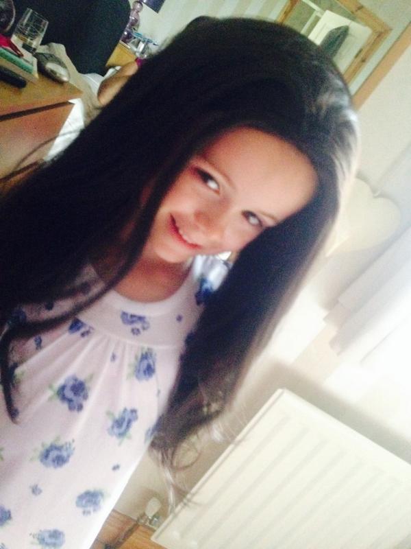 Catwalkzin's tweet photo. Little wannabe #RHONI @Malmaze @mary_stafford__ @KatieSmeltzer  😊😊😊 http://t.co/dvLlmJ3p5m