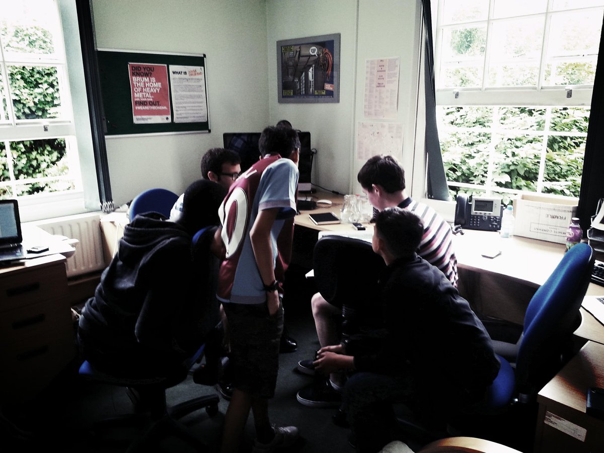 nathan_coyle's tweet image. Group ideas, bonding over #code! #FestivalofCode