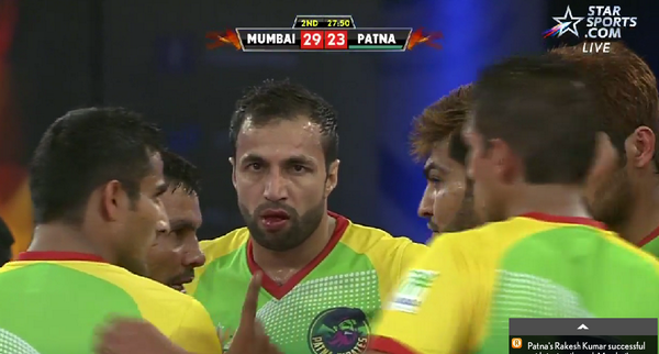 ProKabaddi's tweet photo. Close game actually, A #Rakesh #LionJump could always be just around the corner #Prokabaddi http://t.co/mby3iobBDW