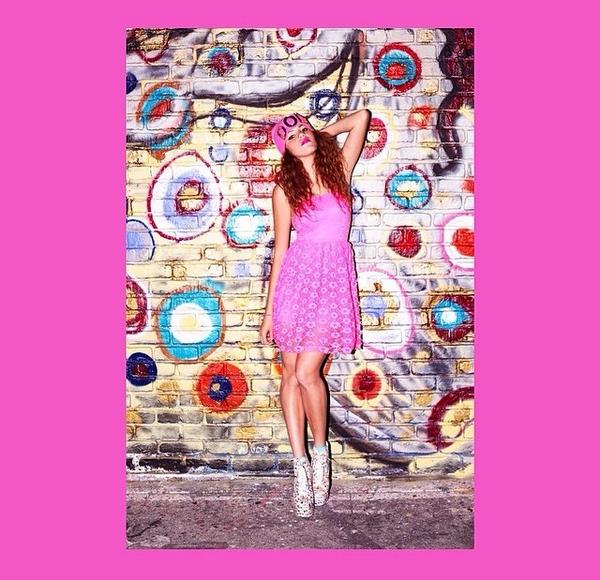 LOXxCam's tweet photo. #MahoganyOOTD http://t.co/AHwXBYOe6R