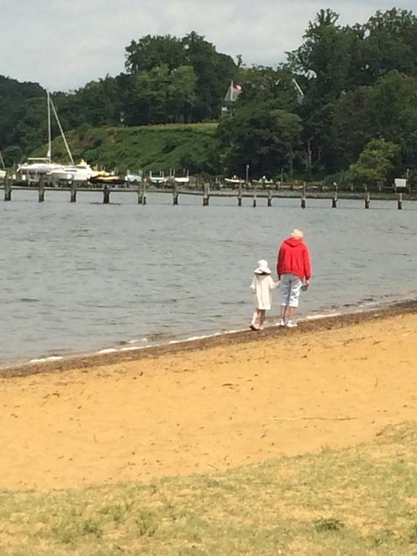 StateMaryland's tweet photo. What a beautiful September day! #MDSummer http://t.co/x3odjLowzB