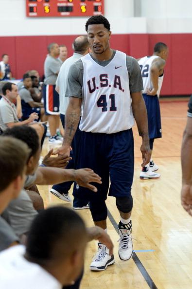 FirstTake's tweet photo. "I don't like it one bit!" - @stephenasmith on @drose playing for Team USA #RoseReturns http://t.co/RXBbZCGhBN