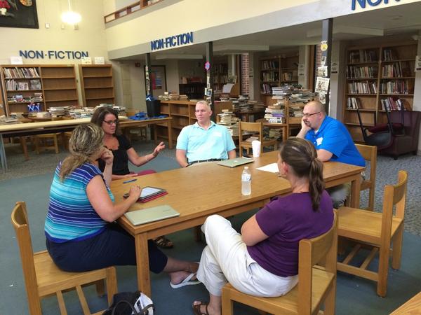 HollisKevin's tweet photo. Great discussion by the principals on use of technology in improving student outcomes!! #edcamprsd6 http://t.co/Rl877LipCL