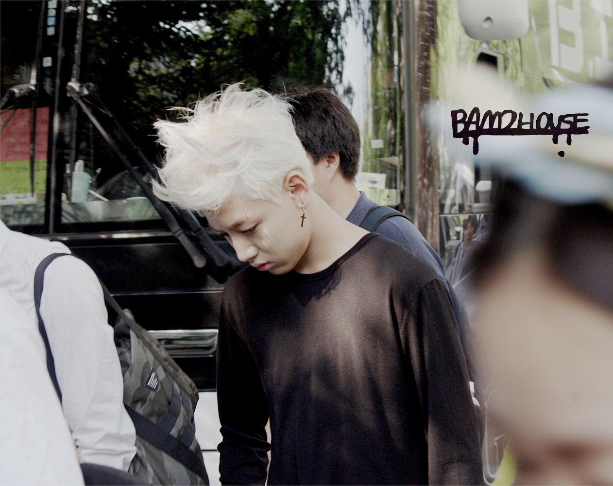 BtuNWV2CAAIHWxy.jpg:large