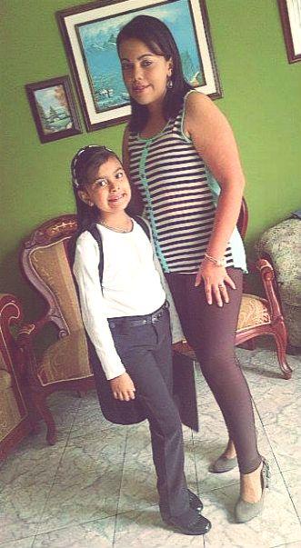 andrecubi's tweet photo. Juntas por siempre hija adorada <3 Te Amo http://t.co/46aHSaPXHQ