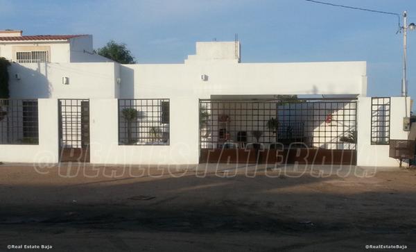 2 bed-room, 1 bath, midsize bathroom, living room, corridor, build in kitchen, laundry room v.gd/luDvDg