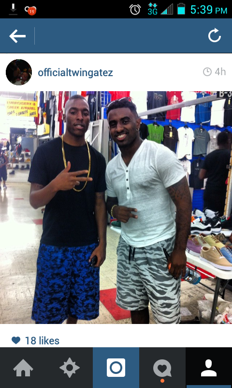 27hungohard's tweet photo. Shout out @twingatez @DeionSandersJr http://t.co/0ptGELvt4F