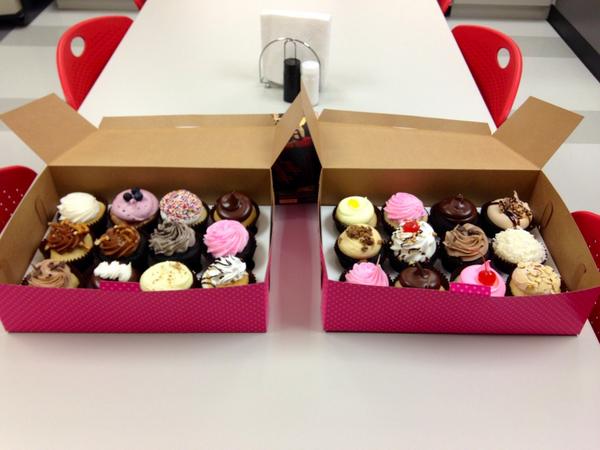 coribeth31's tweet photo. Summer job ✔️ now someone come help me devour these http://t.co/WHTU8ln4MB