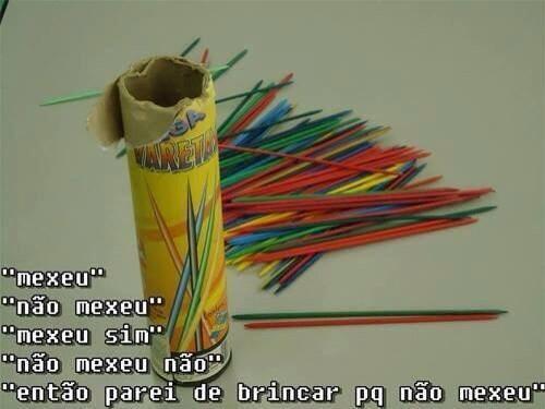 RafaBarssoti's tweet photo. minha infância resumida em uma imagem http://t.co/gRSjZDnwGs