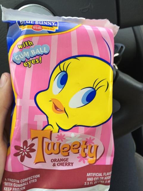 RobynEstrada's tweet image. Ridiculousness is.... When you chance the ice cream man down for this:) #JesusLives #YesImDramatic