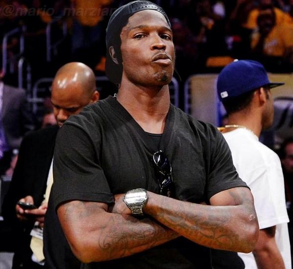 TheHoopsClips's tweet image. BRUH YOU CANT TELL ME OCHO CINCO DOESNT LOOK LIKE A BALD A$AP ROCKY