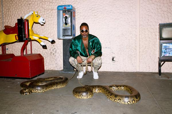 Shabazz Palaces 'Lese Majesty' is already a classic 18 tracks of pure sonic bliss. Listen @ invisibleradio.com