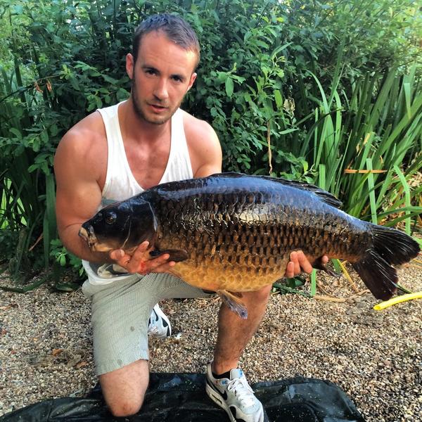 joegreenhalgh1's tweet photo. @askpenners rate this 32lb 4oz off the top. White krill done the damage #askpenners http://t.co/FFmorl9VZA