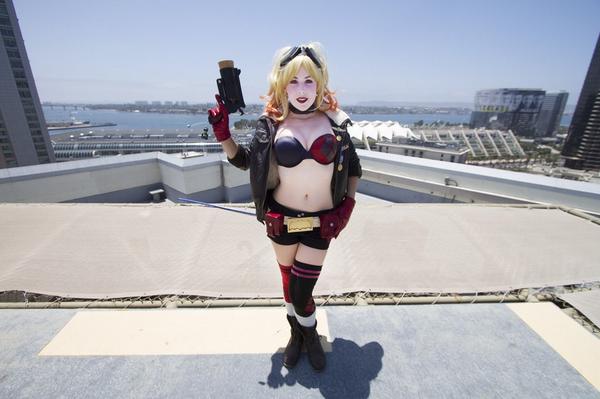 misskitquinn's tweet image. More #DCBombshell spam because I love this costume, I think I'll bring it to #DragonCon too