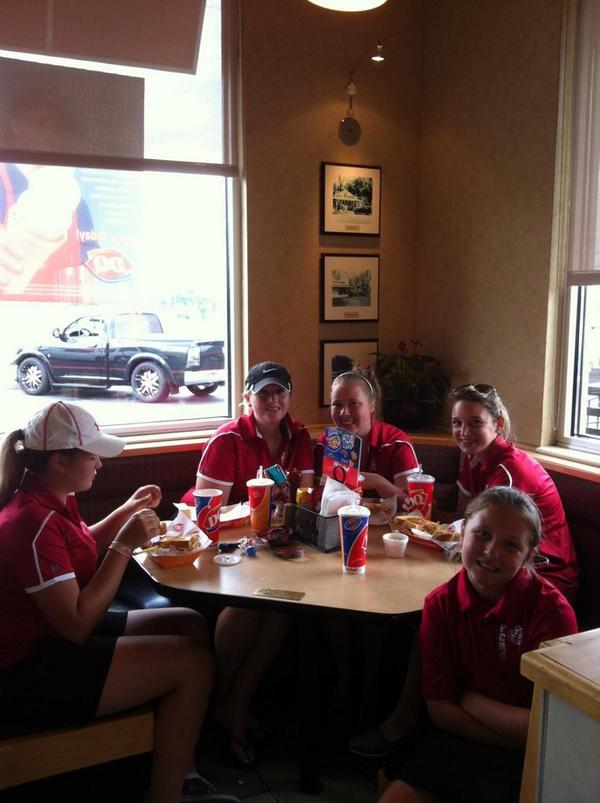 Had a great first round of the season at Mt. Sterling CC. @hhart416 had the low round of the team with a 95.