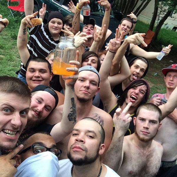 TOTHEPOINTNY's tweet photo. #SouthCarolina #moonshine mayhem!!! @dmourningnyc #naocr #tour http://t.co/gwEM1apk98 http://t.co/N1Ltul59F1