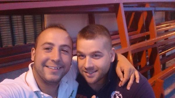 xumbte's tweet photo. En sanlorenzo ya huele a fiestas e @sfmanu http://t.co/NDXpGvRvi7