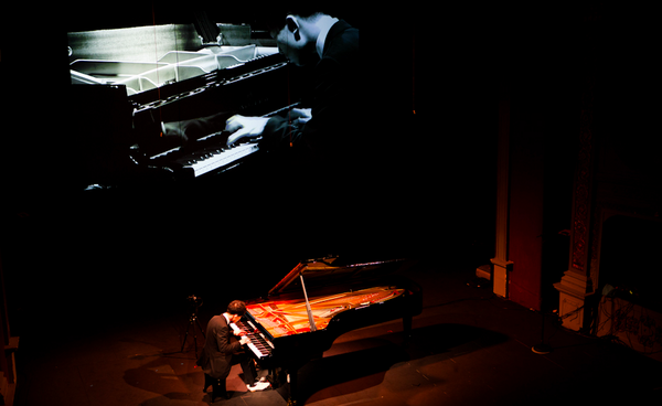 John Cage &amp; Bach; silence and canons - Ji Liu's #BristolProms gig: classfm.co/tzfZxe