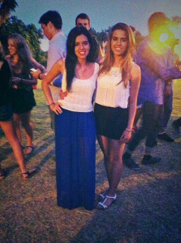 Maria_Fdez_7's tweet photo. Mil felicidadeees a la loca de @andreiitabad se celebraa prontito #sweet17 ♡♡♡♡♡ http://t.co/if6Q9etEqQ
