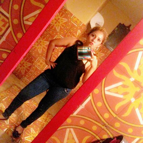 SuRy19 tweet picture