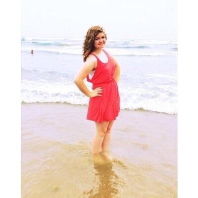 brookeislife_'s tweet photo. HOW CAN ONE HUMAN BE SO PERFECT I DONT KNOW ASK @brookelenae_ http://t.co/8i8limV8pW