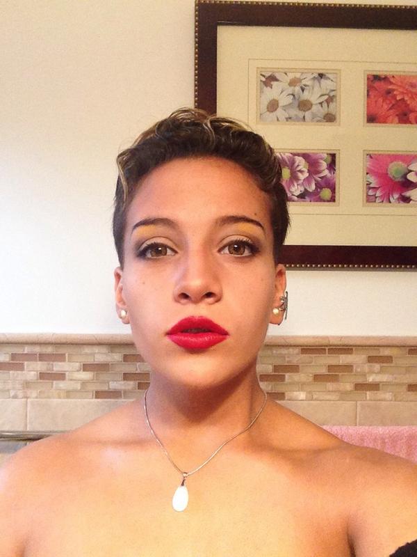 weirdnkoolgabby's tweet photo. Did the movie makeup of #Maleficent it's very close to the movie. #iTriedTho http://t.co/tI4uM6lyg8