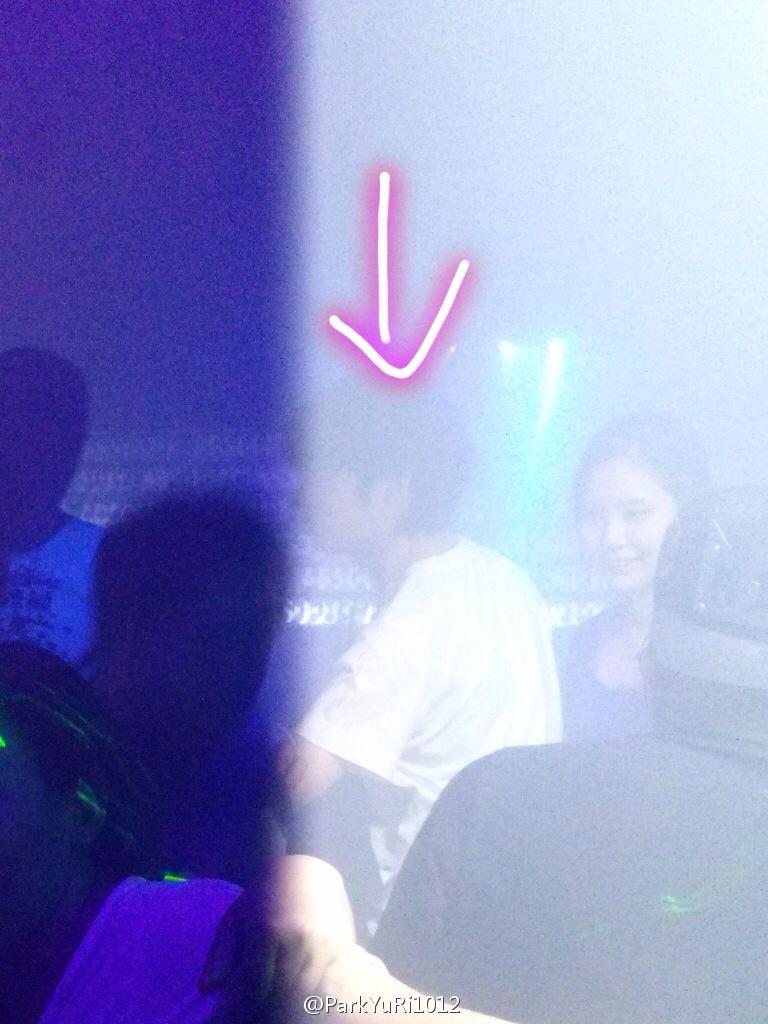 BtwWm-RCcAIP-Zi.jpg:large