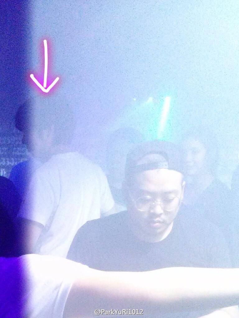 BtwWmeMCAAAMcbT.jpg:large