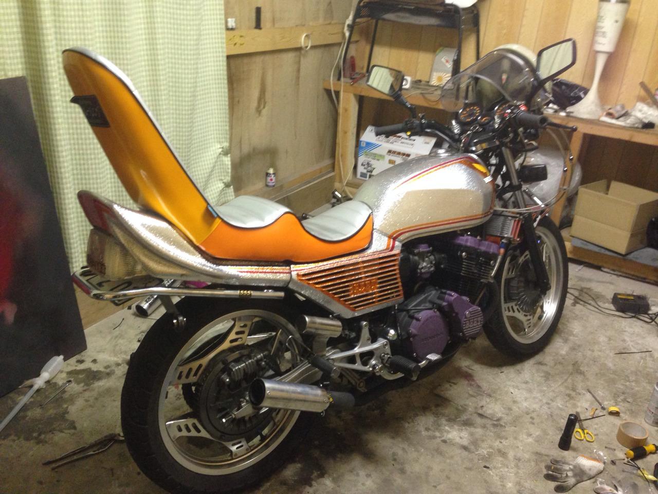 CBX400F/550F 青白550Fカラーアウトバーンテール