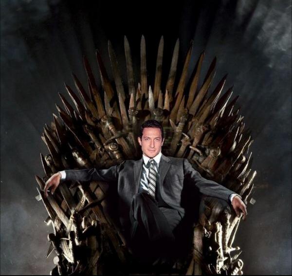 TeamSgtWu's tweet photo. Game of Thrones @EW #EWCCParty @sasharoiz #SDCC2014 #Grimm http://t.co/ZTrLBYfsg3