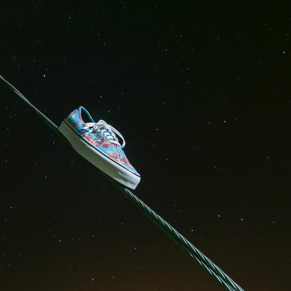 Freshlabels's tweet image. Přesně v 19:00 propuknou Hvězdné Války u nás v Panské 9, více info &amp;gt; bit.ly/FreshStarWars #Vans #StarWars #VansEra