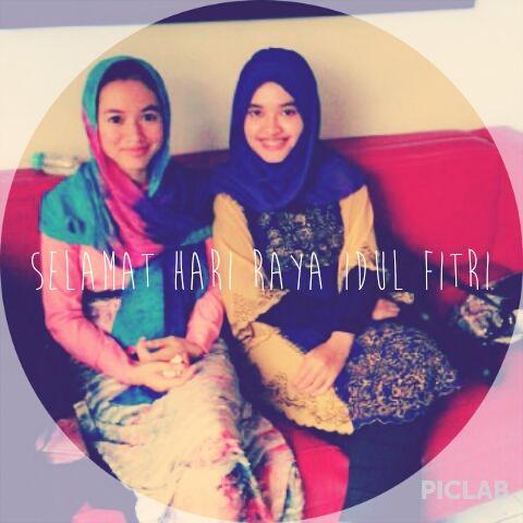 SNtiikaa's tweet photo. #SelamatHariRayaIdulFitri http://t.co/fH6KrxJ4DN