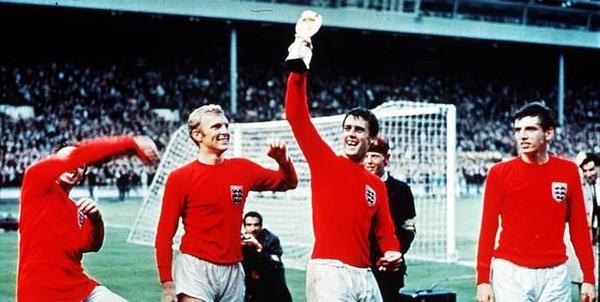 WestHam's tweet image. ON THIS DAY: It's exactly 48 years since West Ham United won the @FIFAWorldCup! whufc.com/articles/20140… #WHUFC