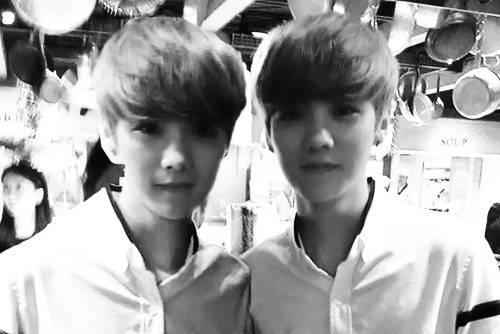 exoverflow's tweet photo. Lulu and Hanhan 😉

cr.nobodysworld http://t.co/hBCVa4HY8z