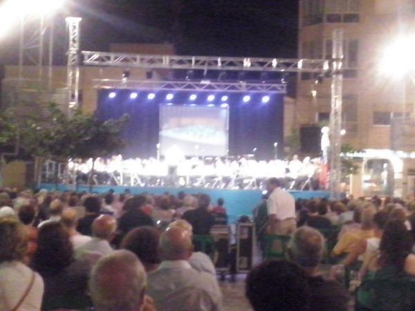MyrikaChispas's tweet photo. Noche completa con la persona mas especial del mundo. Gracias por hacerme feliz @MaikelMusico7 http://t.co/KvtkvzkXzp