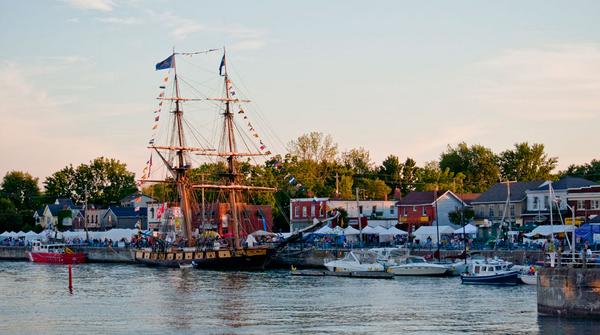 NFallsTourism's tweet photo. #CanalDays #PortColborne Starts this Friday http://t.co/BtKrsTInO2 @portcolborne @OntarioTravel @EventsOntario http://t.co/KKEGxgEQmi
