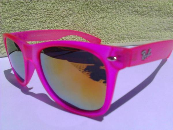 gafasdeverano's tweet photo. Ray Band New wayfarer 2014 por solo 15€, más de 10 modelos distintos. Consiguelas por solo 12€ haciendo RT!!! http://t.co/XaQoGg88BT