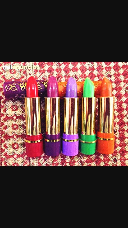 arabpinta's tweet photo. @BuscadorJaen Venta de los famosos labiales mágicos, cambian de color y duran más... http://t.co/7KVydEROvT