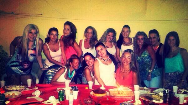 angu_calero's tweet photo. Muxas gracias mis pilis😘😘😘😘😘 siempre a mi ladooo ya soy un Ńito mas vieji jajajaja http://t.co/jPNmpkpc8Q