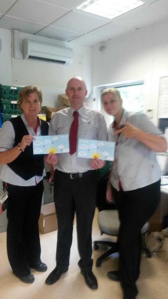 samnewman15's tweet photo. Great service from our grocery manager @JamesSanders79 @trevose7  #awesome31 st austell 2!! http://t.co/tmBPsvJLz2