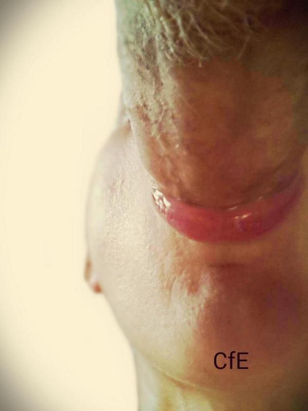 EuropeanCouple's tweet photo. She actually does not like how she looks like when #sucking my #dick - except from this angle. #blowjob #mouthfull http://t.co/fHiKznsSW8