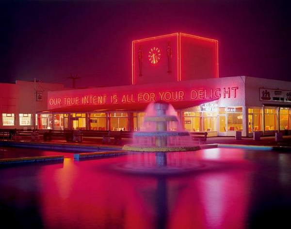 Butlins's tweet photo. Where was the FIRST EVER Butlins camp built? Favourite for #BognorRegis COMMENT for #Minehead and RT for #Skegness http://t.co/og6aSIkDJ4