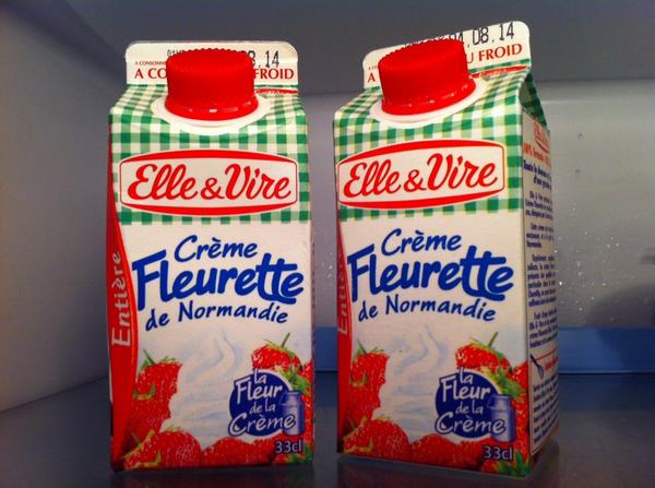 NuagedeLexou's tweet image. @ElleetVire en bonne Normande que je suis c'est elle qui est tjrs dans mon frigo!