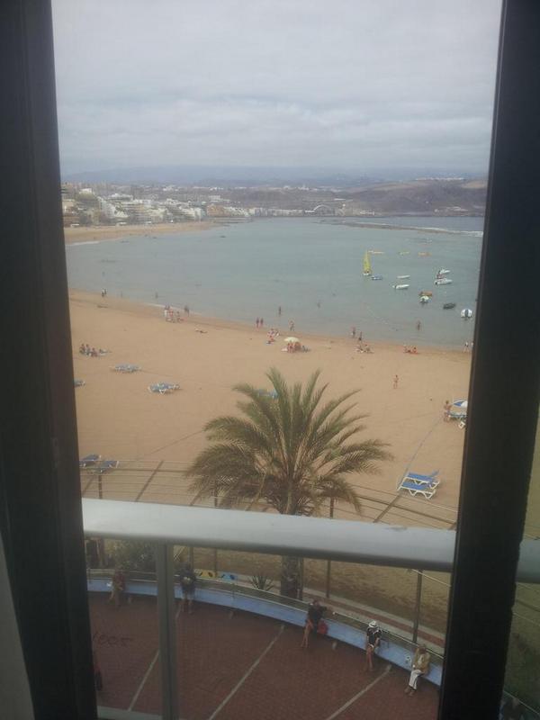 lletxenko11's tweet photo. Descansando en el hotel, para el entrenamiento de esta tarde con unas vistas espectaculares#VCampeonatoEspañaFPlaya http://t.co/KI4ZFhxRGa