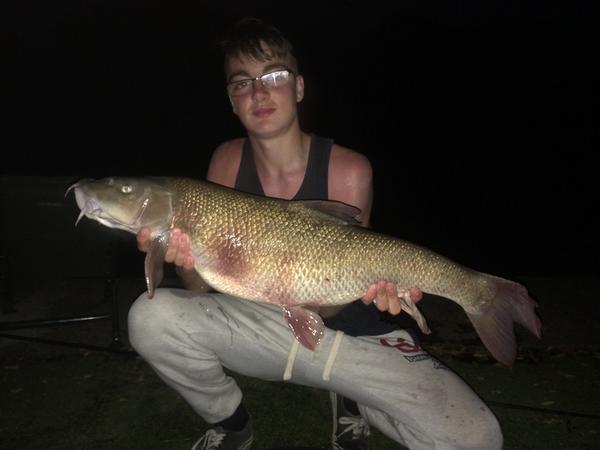 pearcyy81's tweet photo. @themug123 @goonercarper     13lb 8oz barbel http://t.co/BPbBd9xv7o
