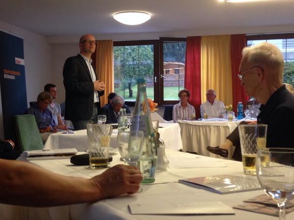 Zur Zeit beim Berliner Abend mit Peter Tauber in Büdingen.