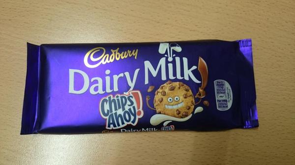 express6078's tweet image. It new..it's Cadbury's....it's a £1...it's in Radcliffe express..Chips Ahoy!