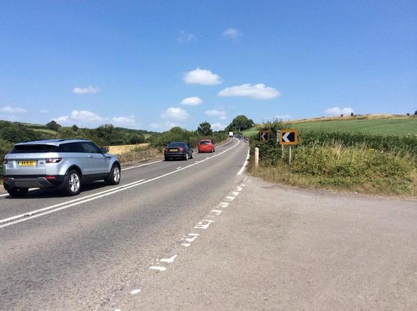 mncycle200's tweet image. 1500: Ben has joined the crew too. Just reached Shepton. #mnda @mndassoc