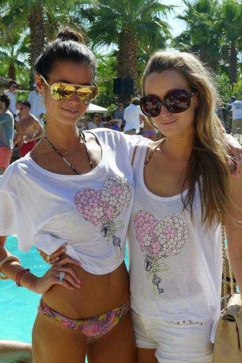 alexandraBAYLEY's tweet photo. Last day to enter our @ILOVELOF instagram #competition just post ur fave outfit with #MySummerVibe to win! http://t.co/n7TEjFEZu6